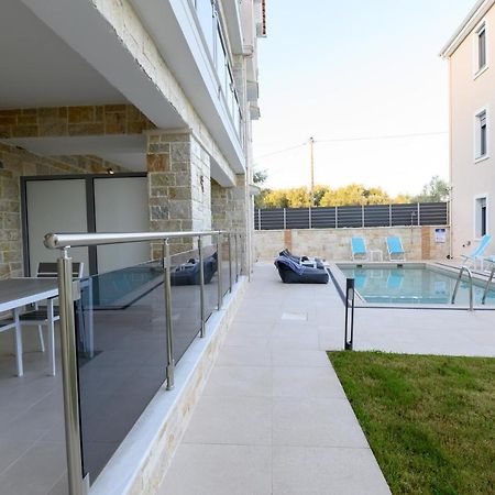 Momento Luxury Apartments Walking Distance From The Beach Νικιάνα Εξωτερικό φωτογραφία