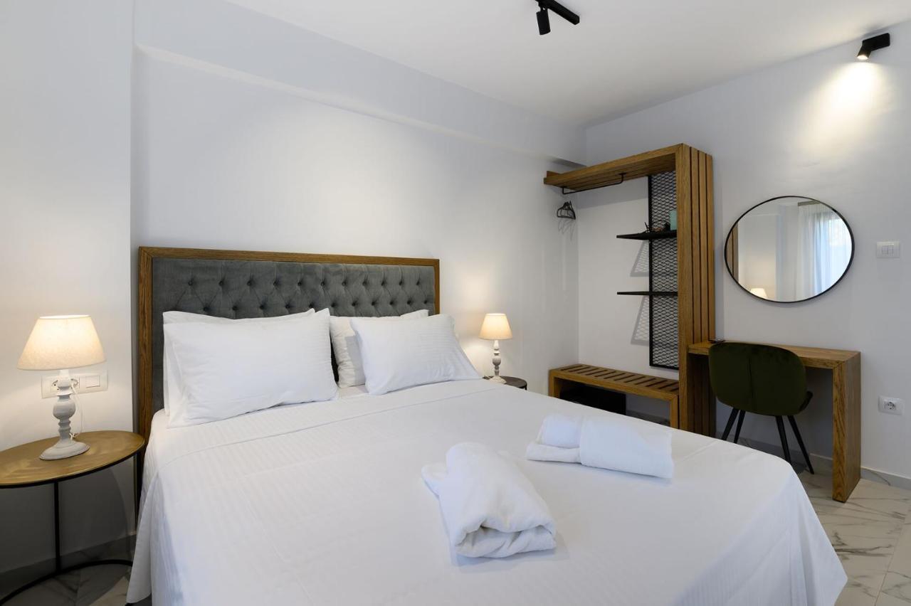 Momento Luxury Apartments Walking Distance From The Beach Νικιάνα Εξωτερικό φωτογραφία