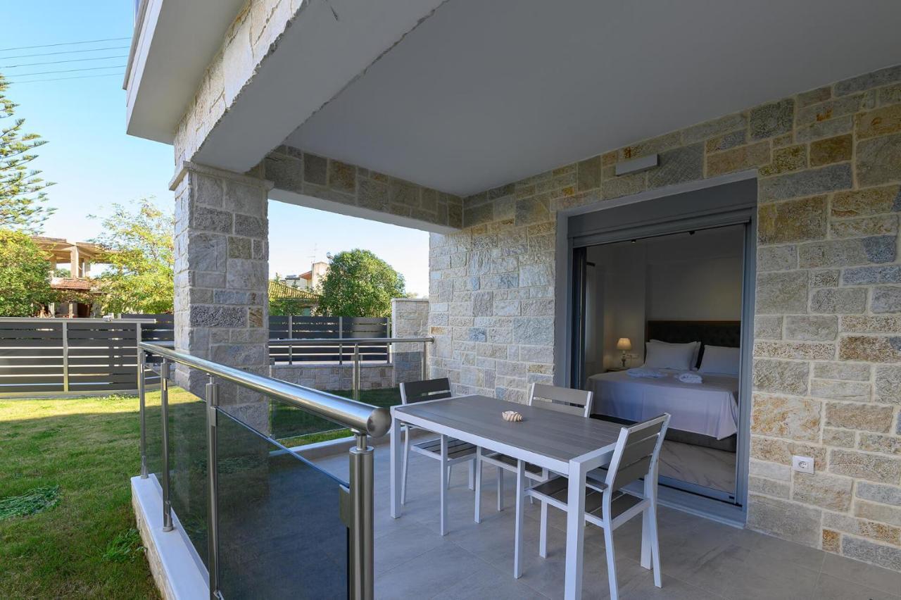 Momento Luxury Apartments Walking Distance From The Beach Νικιάνα Εξωτερικό φωτογραφία