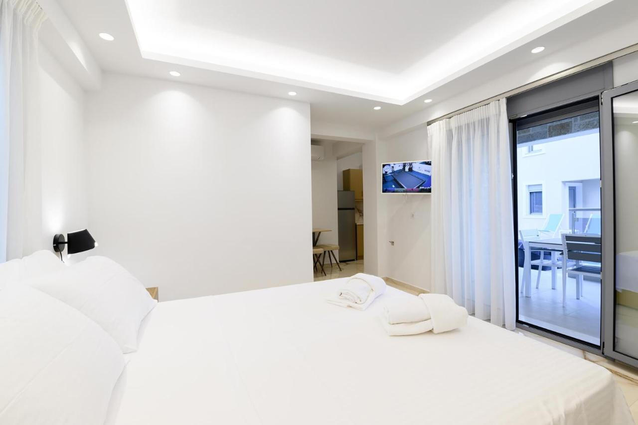 Momento Luxury Apartments Walking Distance From The Beach Νικιάνα Εξωτερικό φωτογραφία