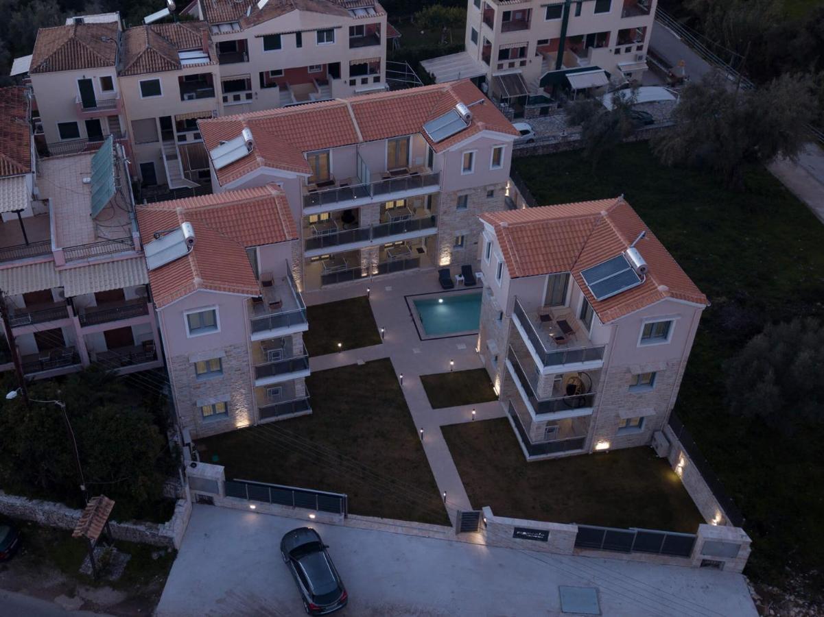 Momento Luxury Apartments Walking Distance From The Beach Νικιάνα Εξωτερικό φωτογραφία