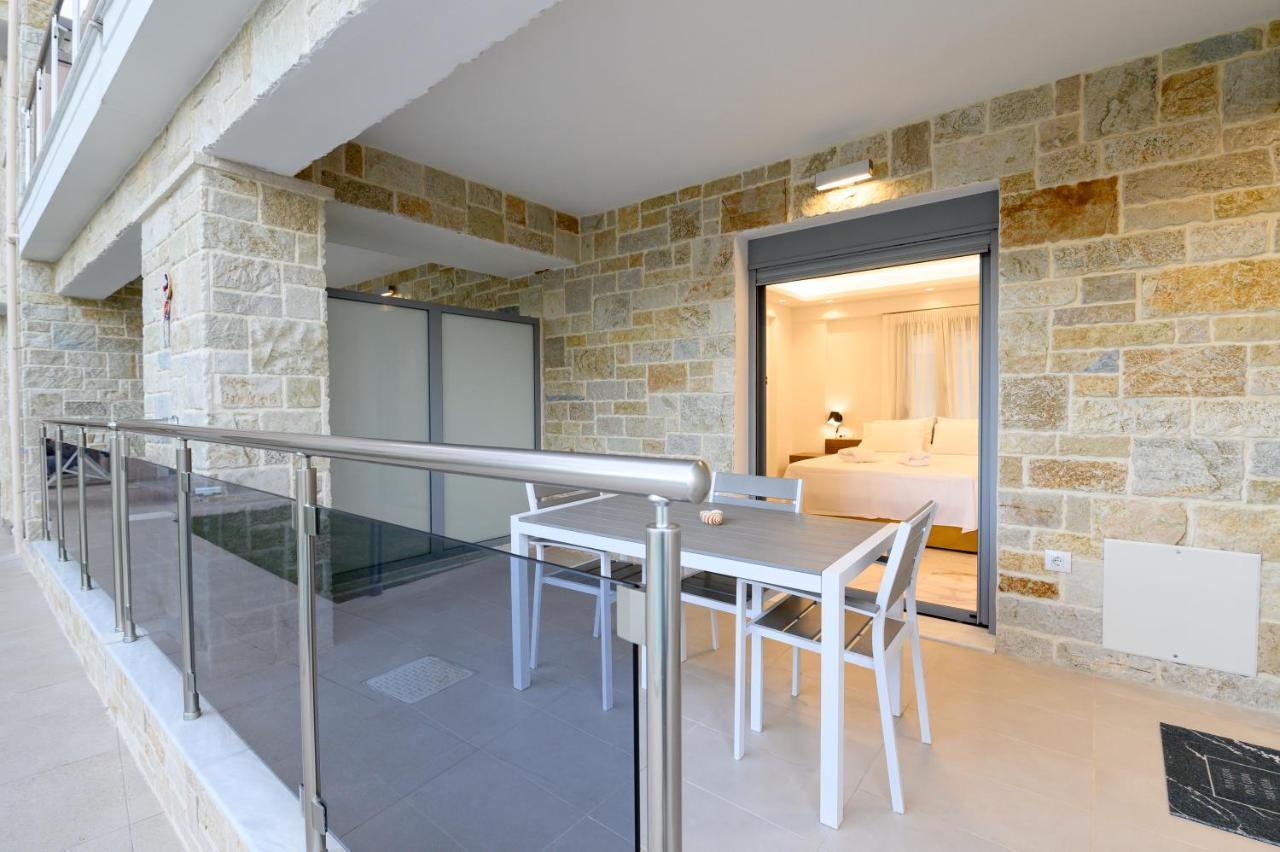 Momento Luxury Apartments Walking Distance From The Beach Νικιάνα Εξωτερικό φωτογραφία