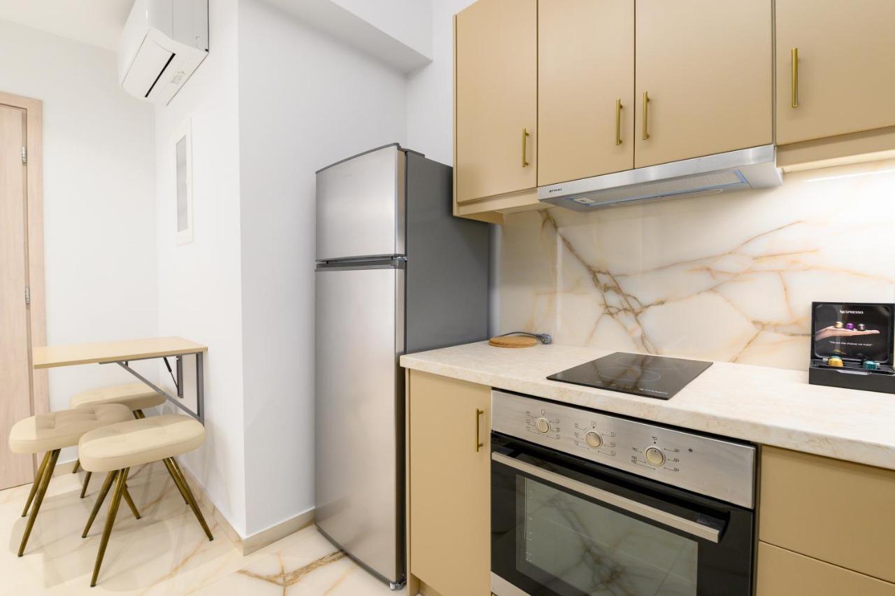 Momento Luxury Apartments Walking Distance From The Beach Νικιάνα Εξωτερικό φωτογραφία